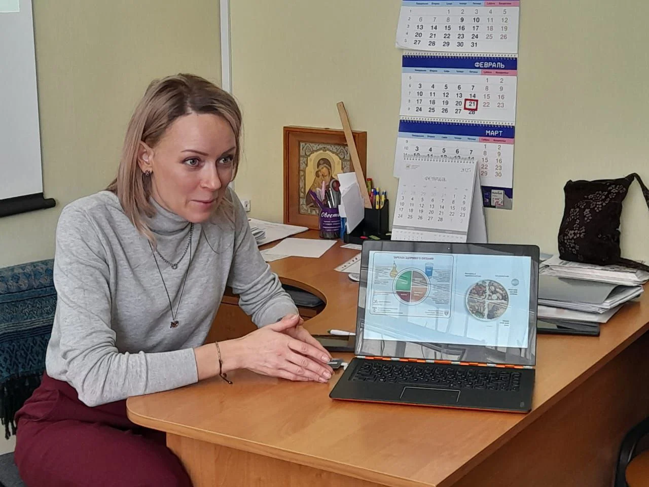 Специалисты Центра общественного здоровья провели акцию по сохранению репродуктивного здоровья и здоровой беременности