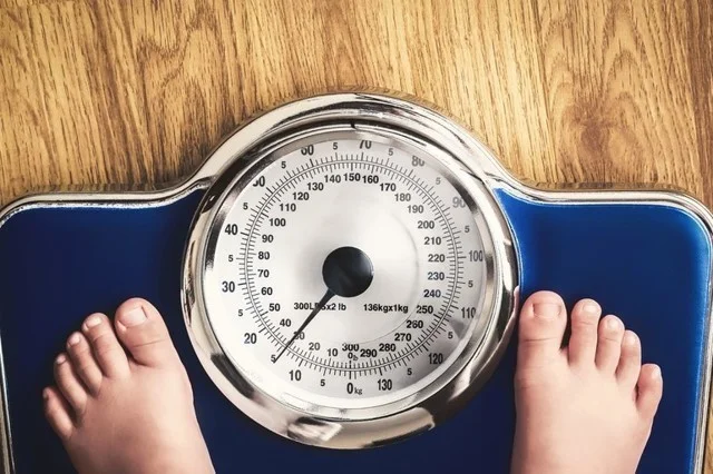 Формирование предпосылок к детскому ожирению.