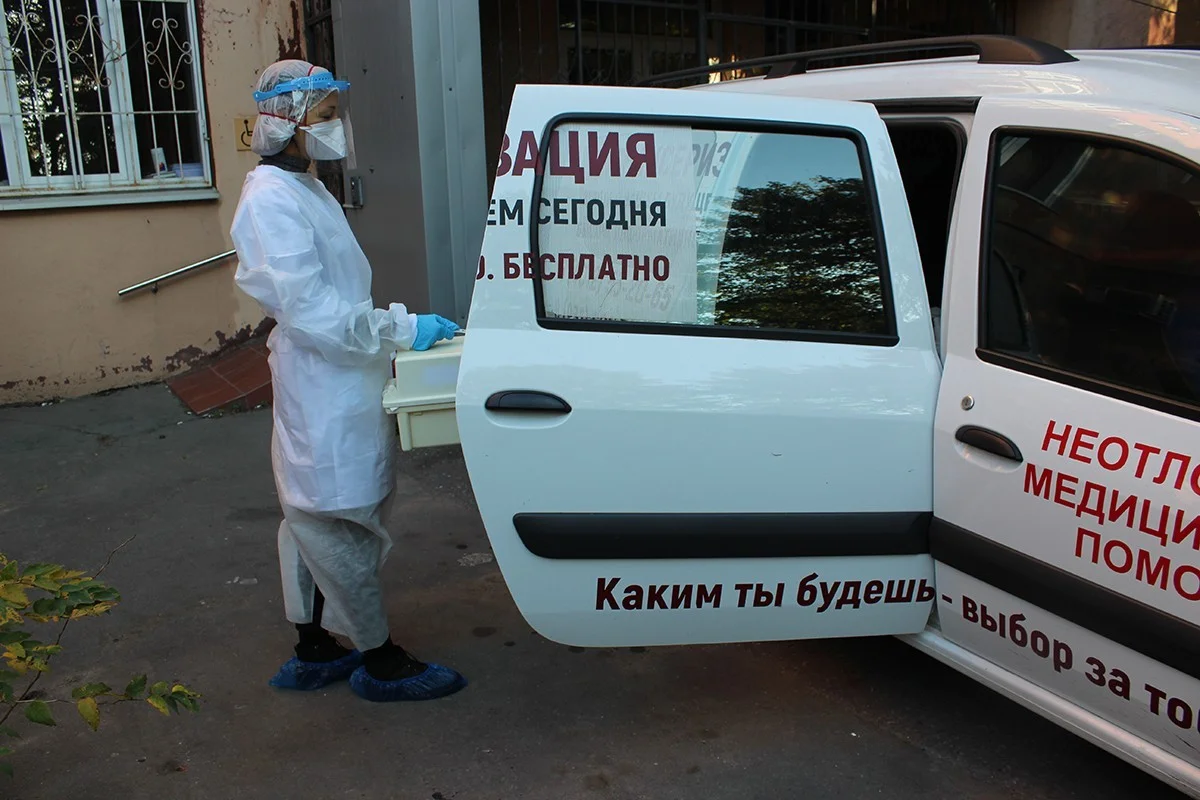 С начала года на новых автомобилях поликлиник врачи выезжали к пациентам более тридцати четырех тысяч раз