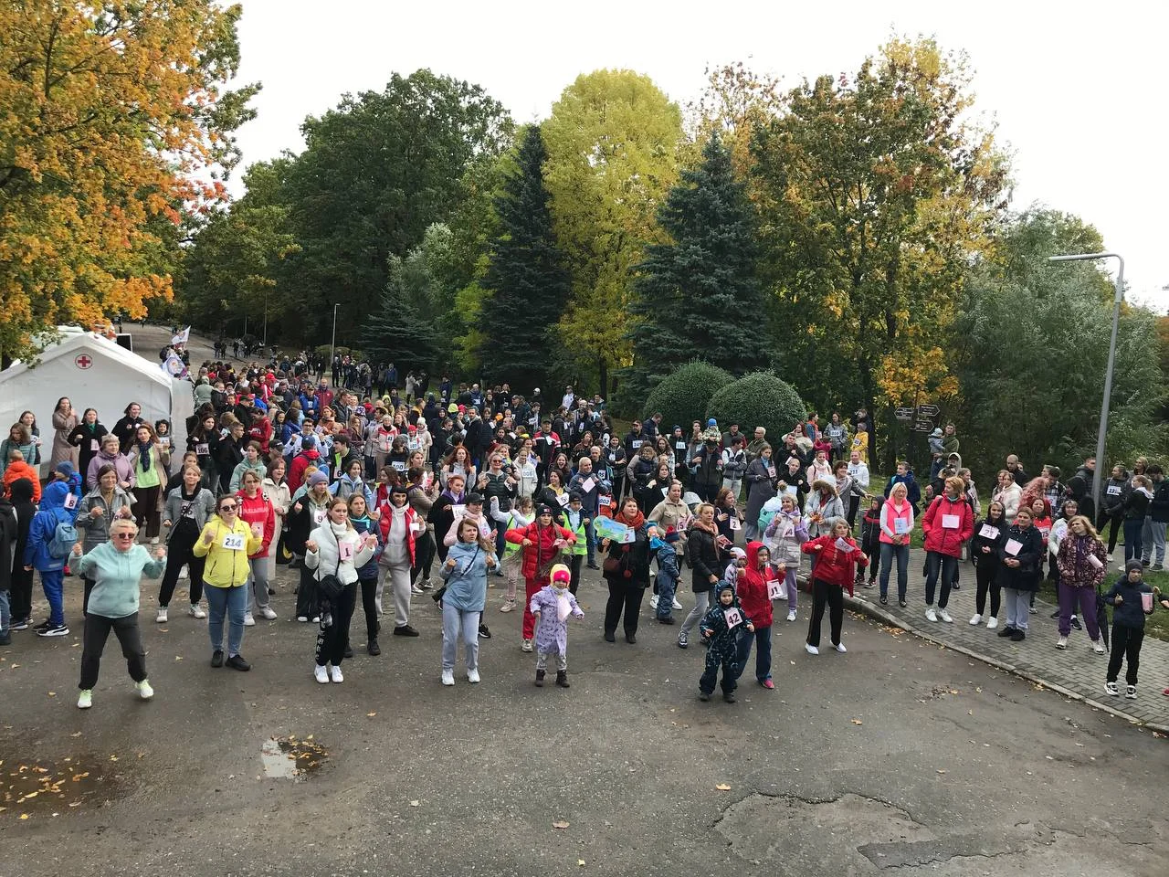Семикилометровый маршрут здоровья в рамках всероссийской акции прошли около семисот человек