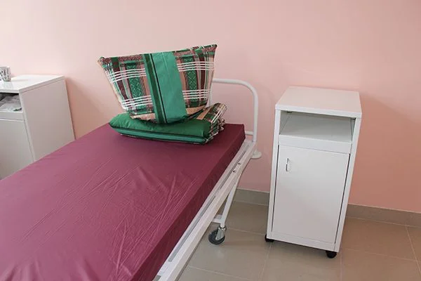 На ремонт терапевтического отделения Озерской больницы было направлено более четырех миллионов рублей