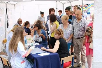 Более ста жителей и гостей Светлогорска проверили свое здоровье Более ста жителей и гостей Светлогорска проверили свое здоровье