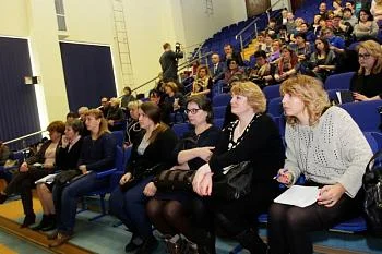 Родители и врачи обсудили актуальные вопросы оказания медицинской помощи маленьким пациентам Родители и врачи обсудили актуальные вопросы оказания медицинской помощи маленьким пациентам