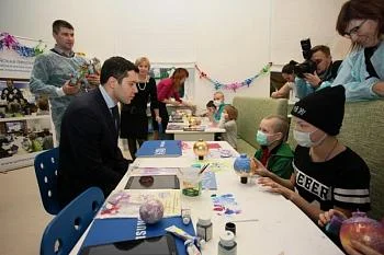 Антон Алиханов: В первых строках регионального финансирования – работы по ремонту и оснащению Детской областной больницы Антон Алиханов: В первых строках регионального финансирования – работы по ремонту и оснащению Детской областной больницы