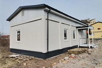 Под Гурьевском завершен монтаж семи новых модульных фельдшерско-акушерских пунктов Под Гурьевском завершен монтаж семи новых модульных фельдшерско-акушерских пунктов