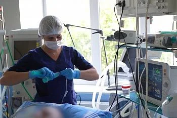 Врачи Центральной городской клинической больницы спасли пациентку после тяжелейших ожогов  Врачи Центральной городской клинической больницы спасли пациентку после тяжелейших ожогов