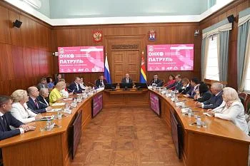 Главный внештатный онколог при Минздраве РФ высоко оценил онкологическую службу региона