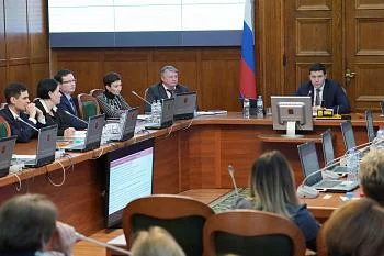 В будущем году выплата при первом трудоустройстве медика в зависимости от района может составить 900 тысяч рублей