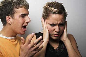 ПАССИВНО-АГРЕССИВНЫЕ РЕАКЦИИ В ОТНОШЕНИЯХ